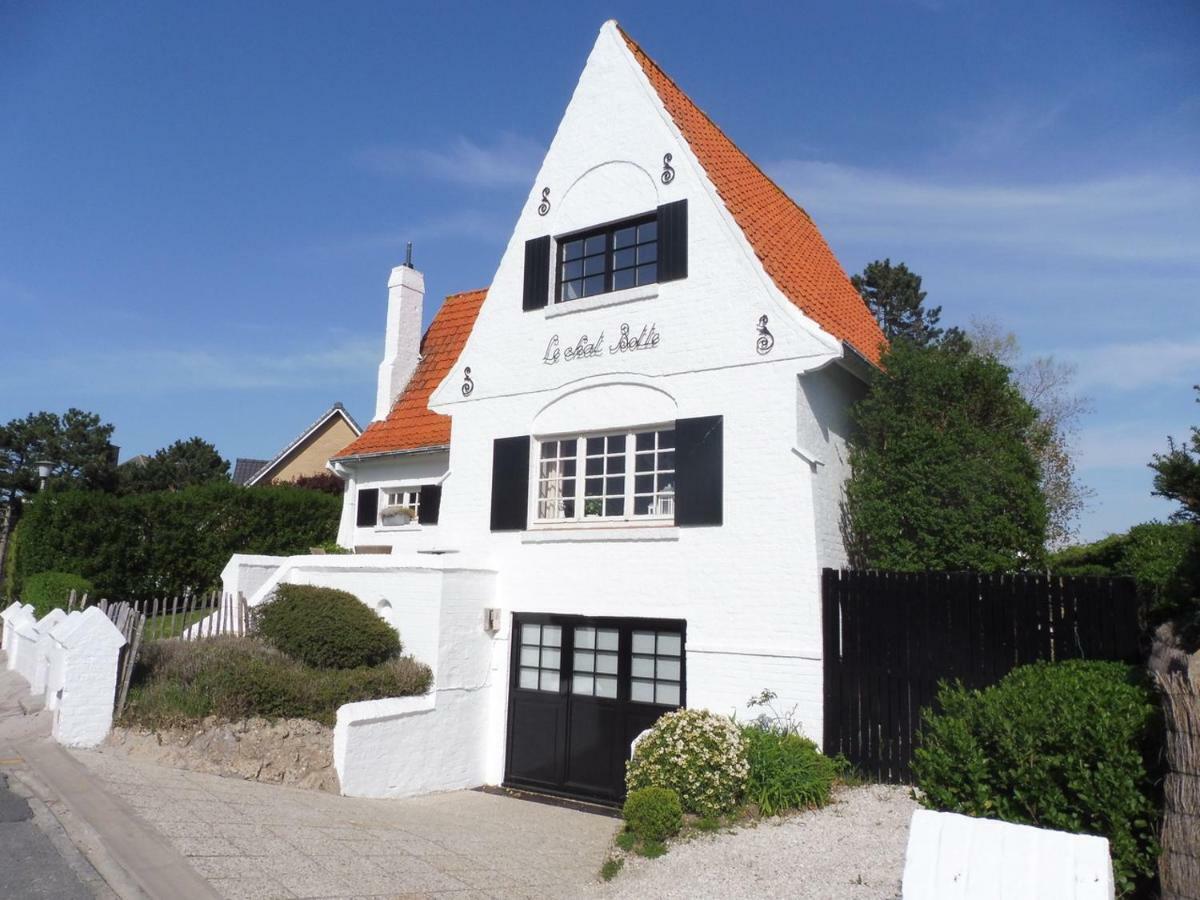 Charme Villa Le Chat Botté Koksijde Exterior foto